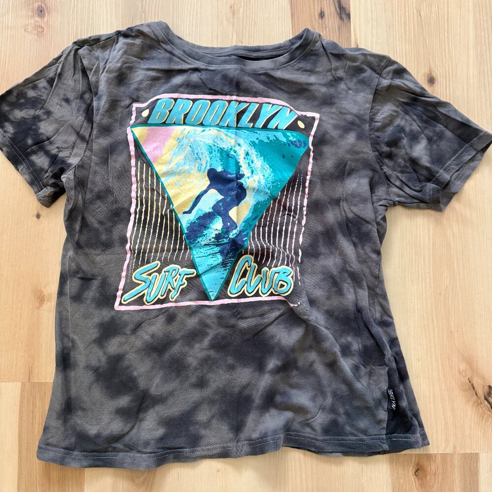 Brooklyn Surf Club t-shirt size M